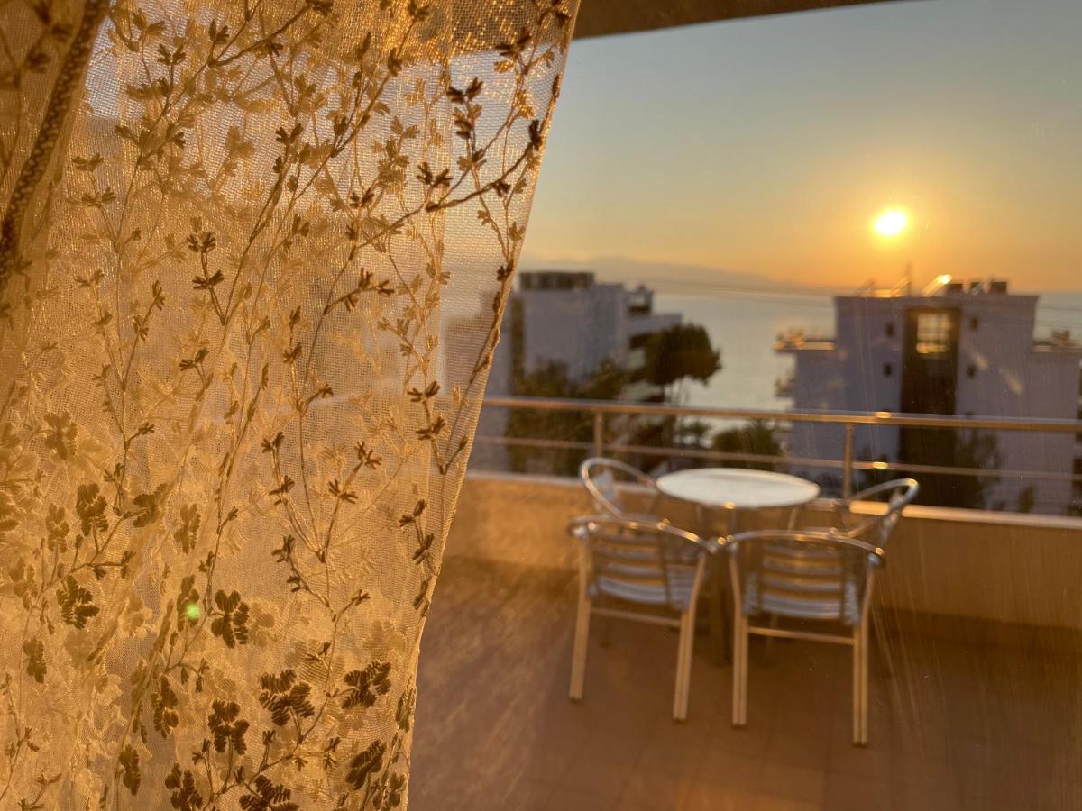Wave Apartments Saranda Екстер'єр фото