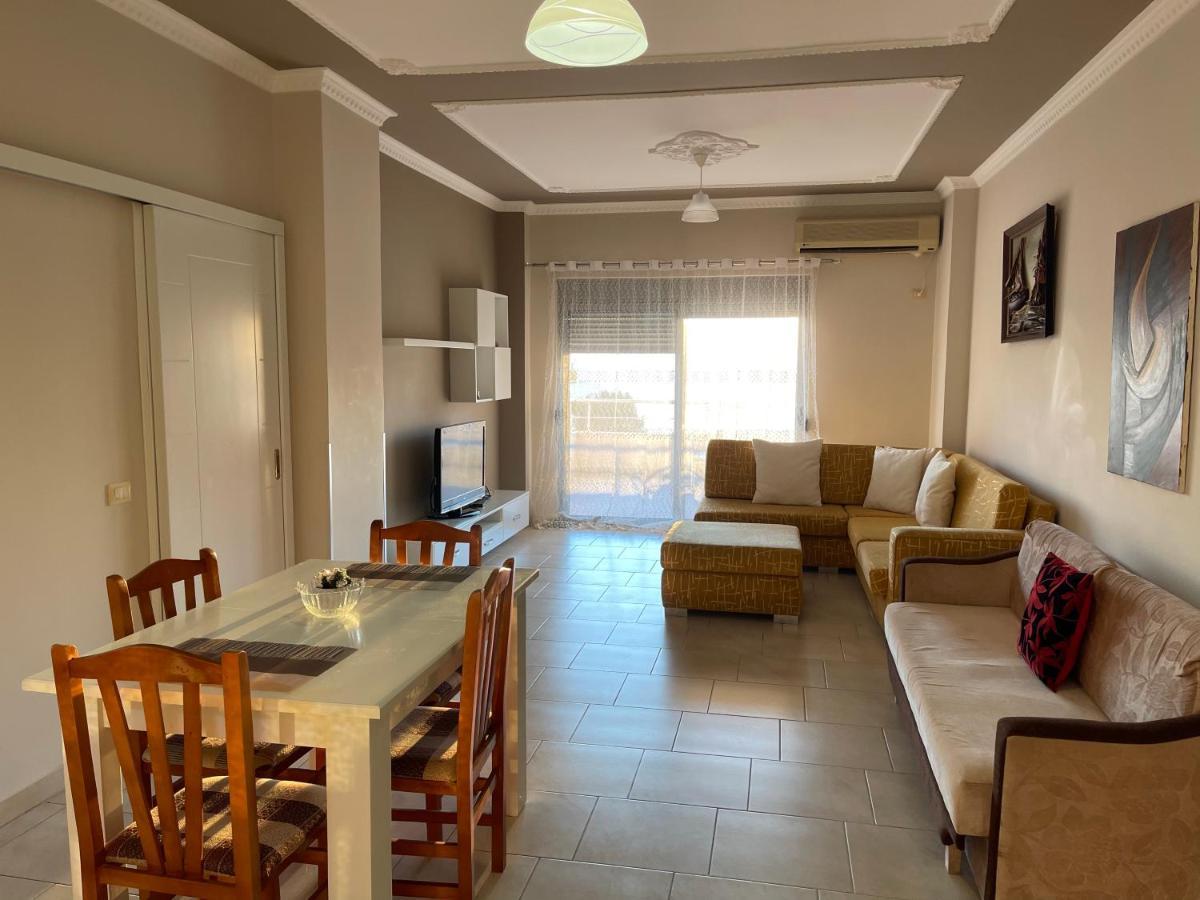 Wave Apartments Saranda Екстер'єр фото