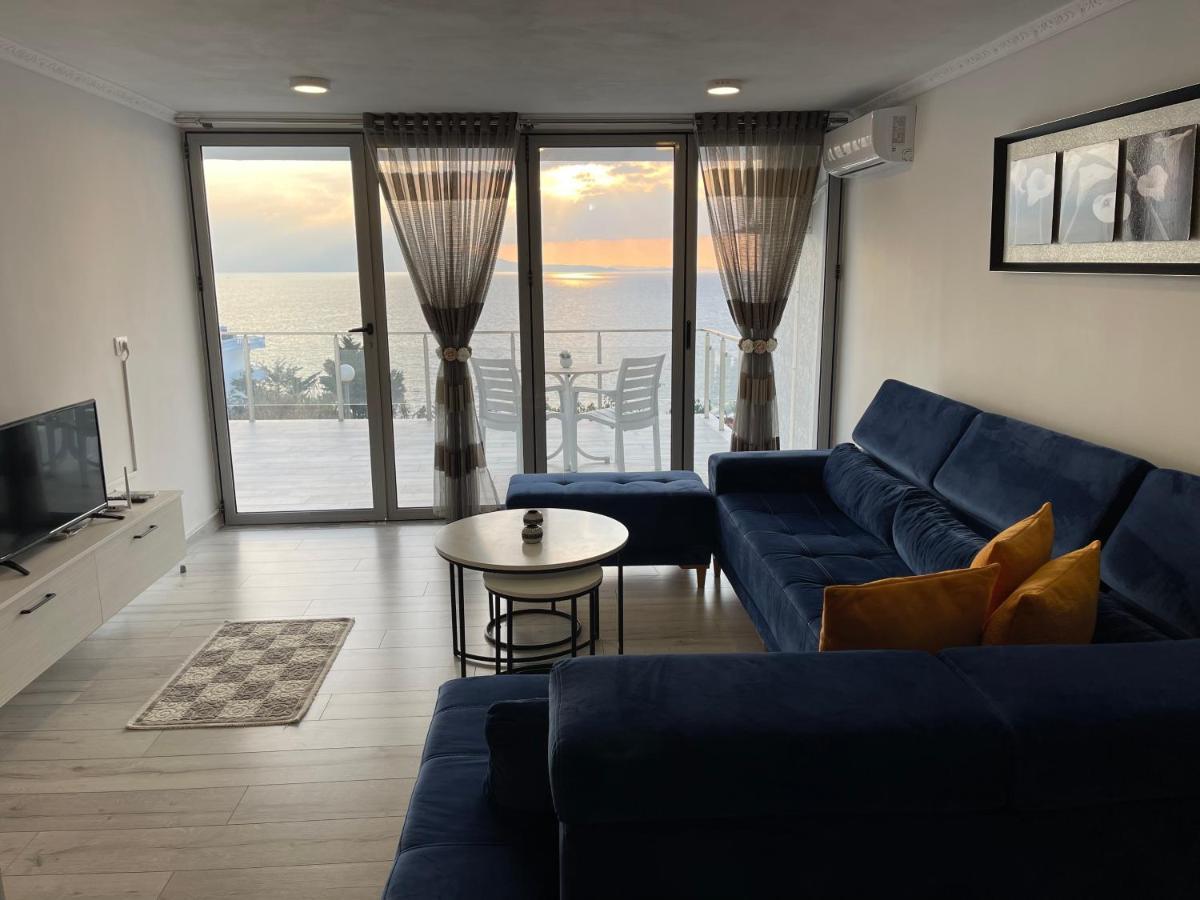 Wave Apartments Saranda Екстер'єр фото