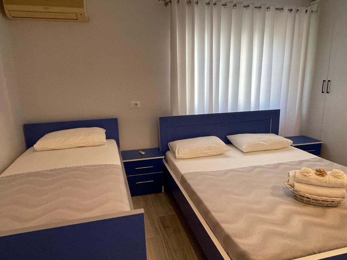 Wave Apartments Saranda Екстер'єр фото