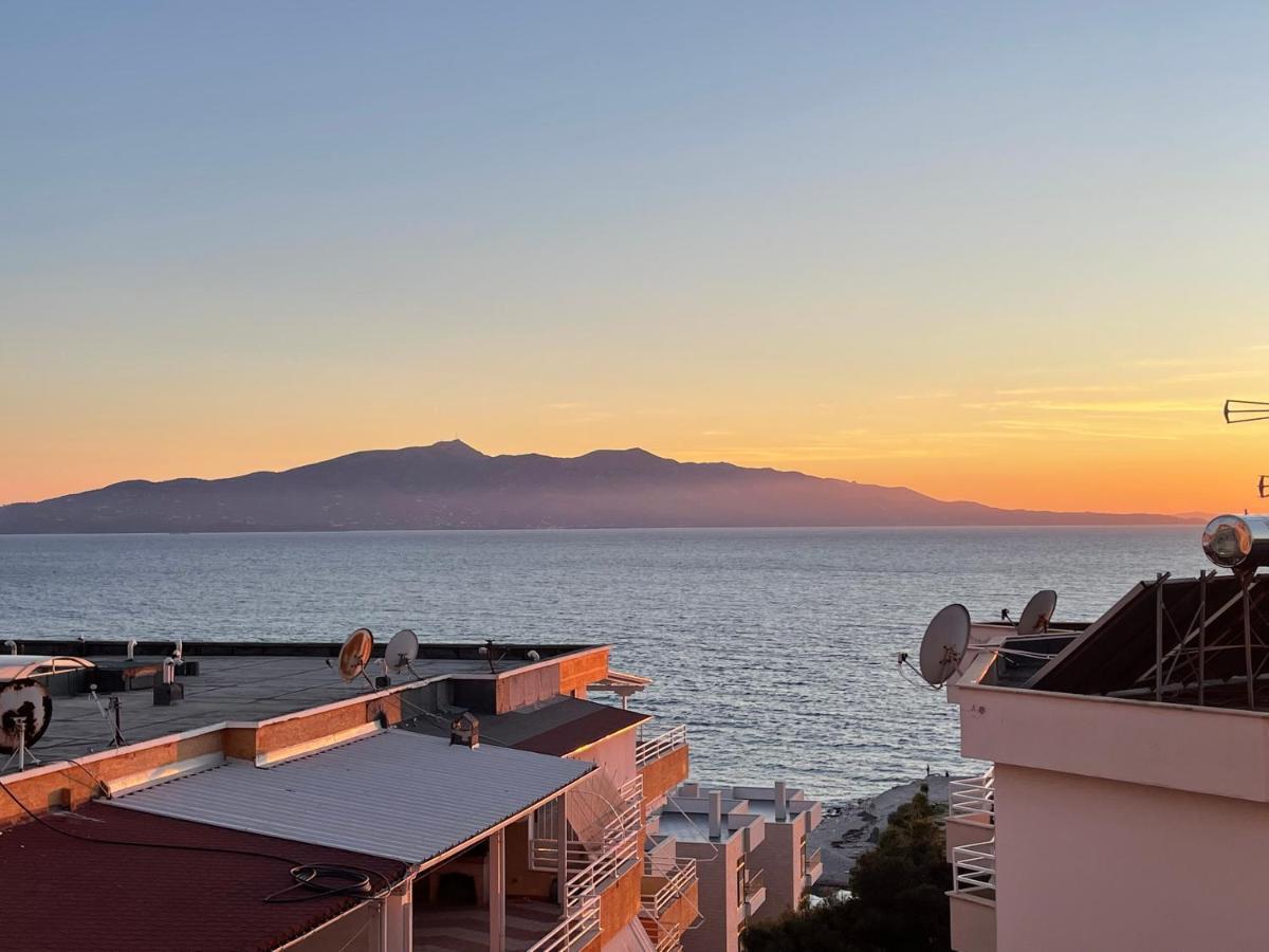 Wave Apartments Saranda Екстер'єр фото
