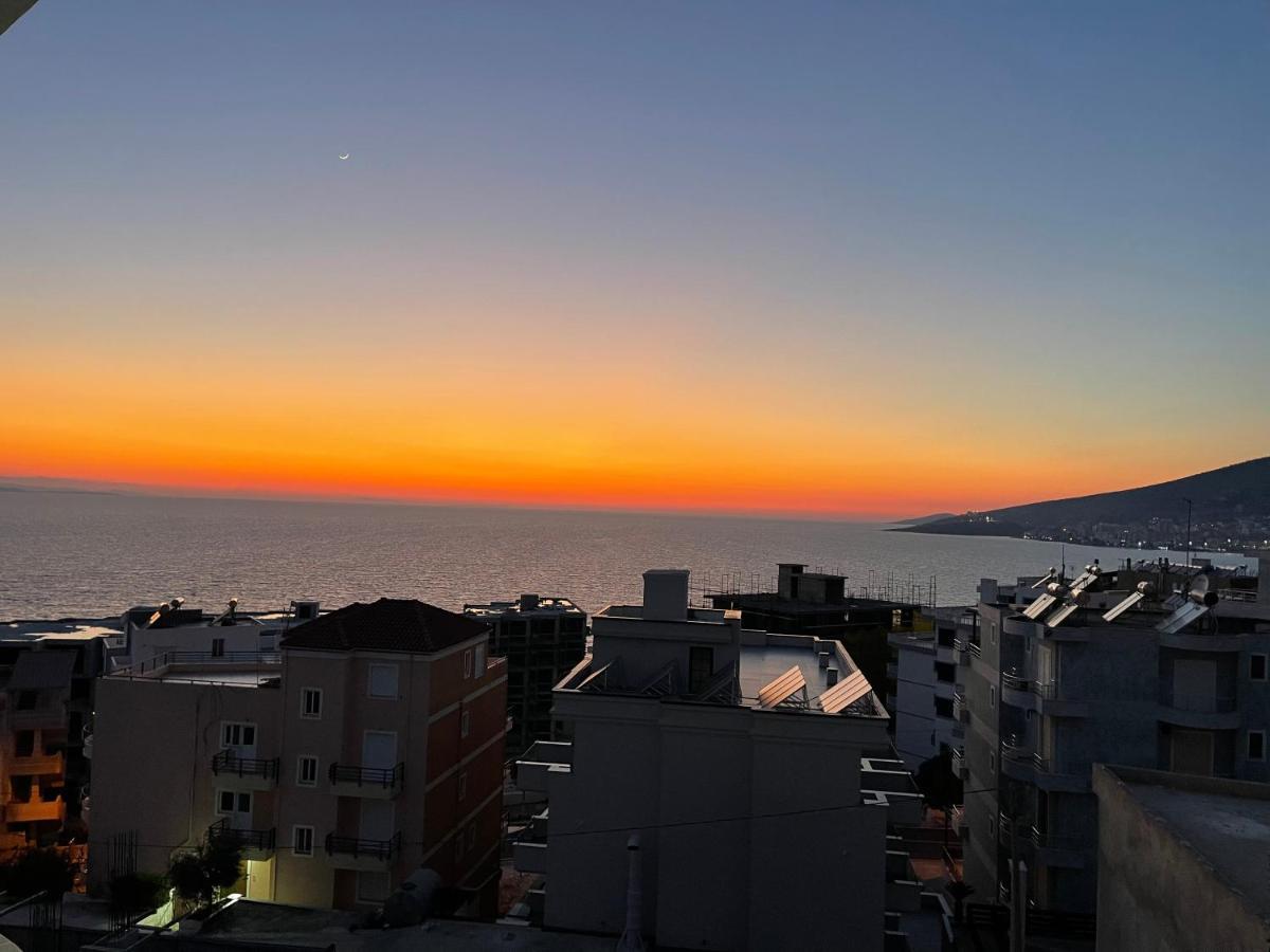 Wave Apartments Saranda Екстер'єр фото