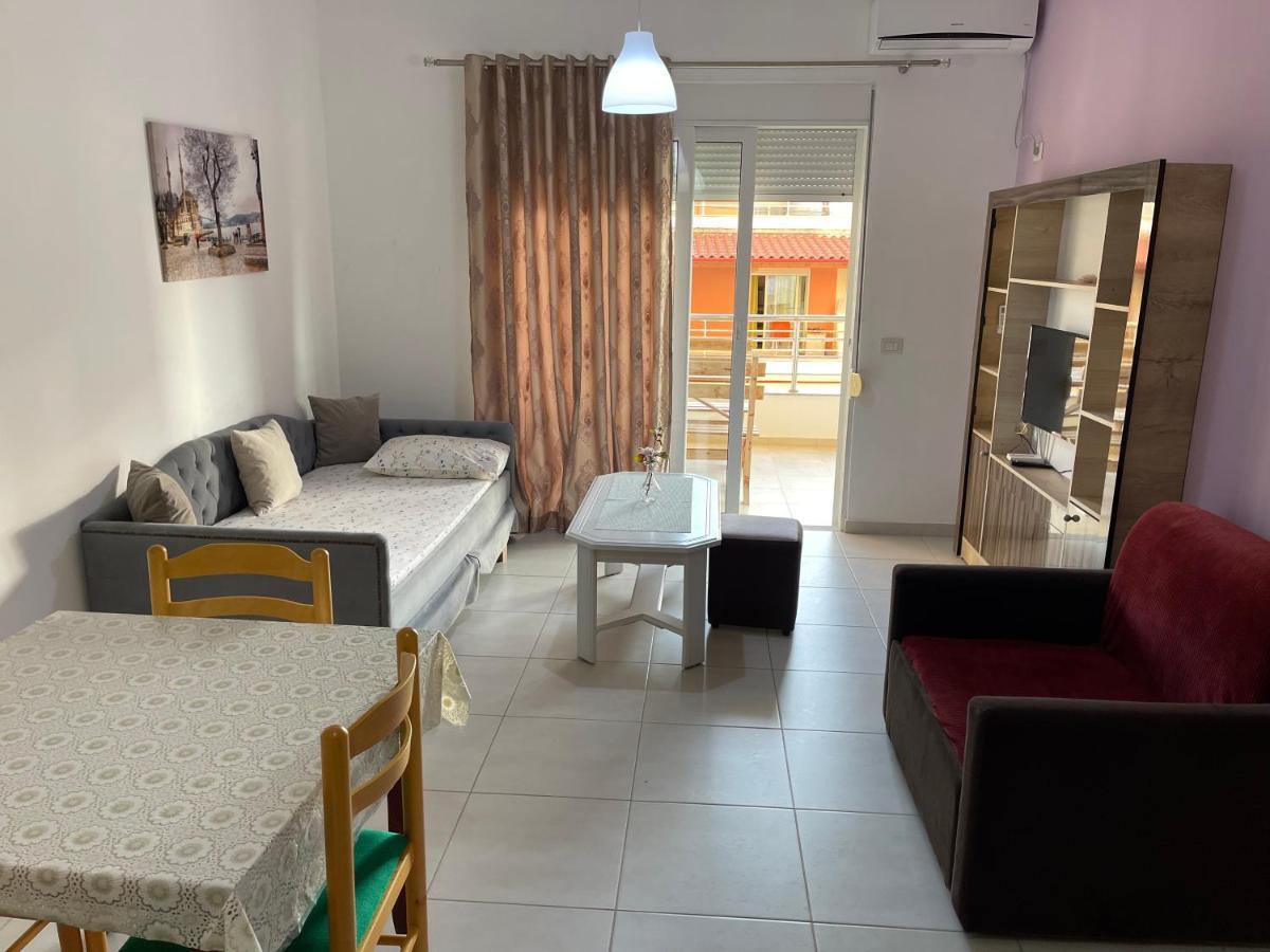 Wave Apartments Saranda Екстер'єр фото