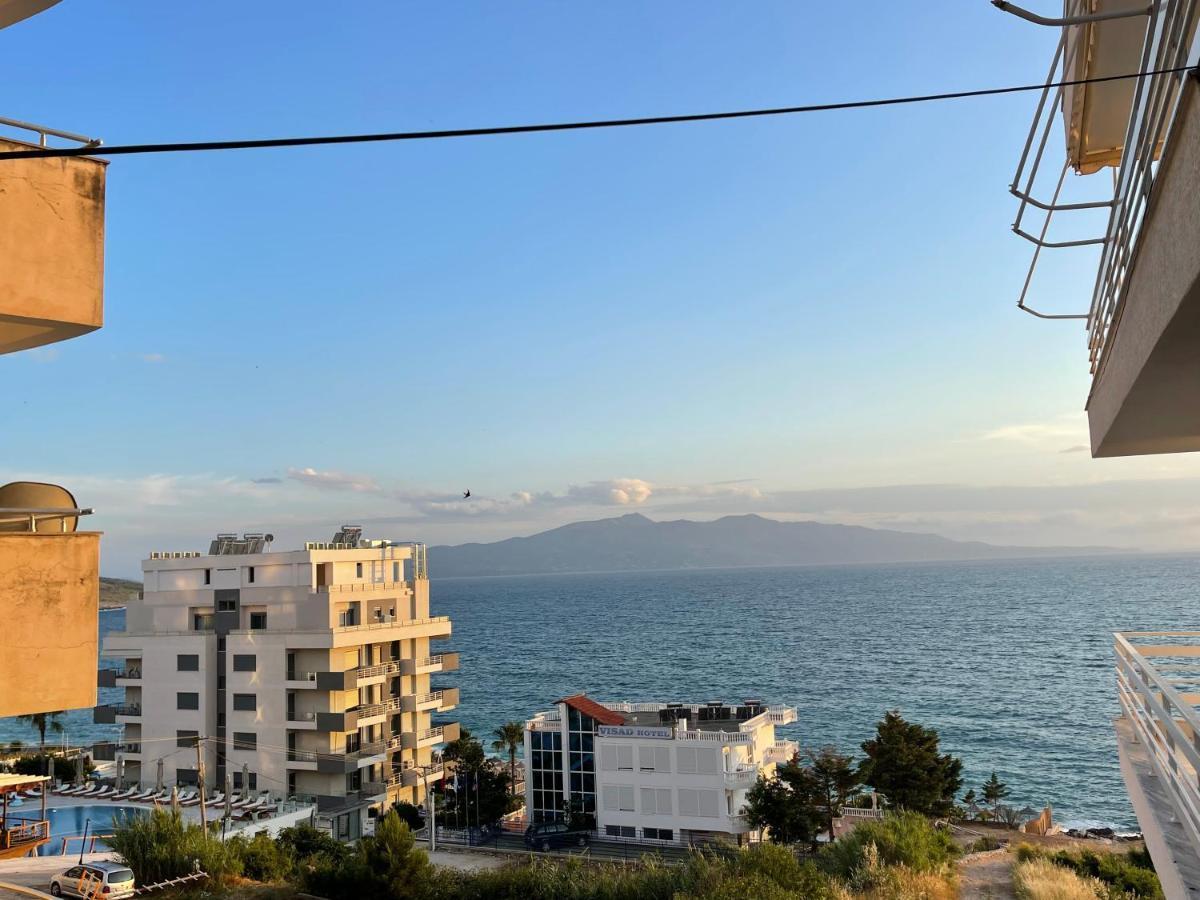 Wave Apartments Saranda Екстер'єр фото